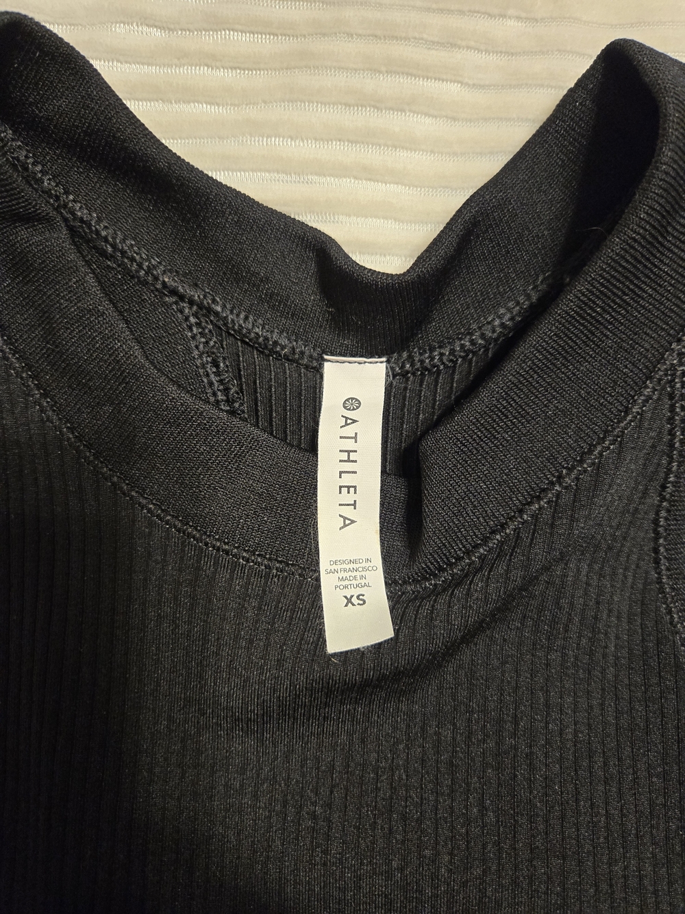 Athleta Men’s Black Ribbed Sweater